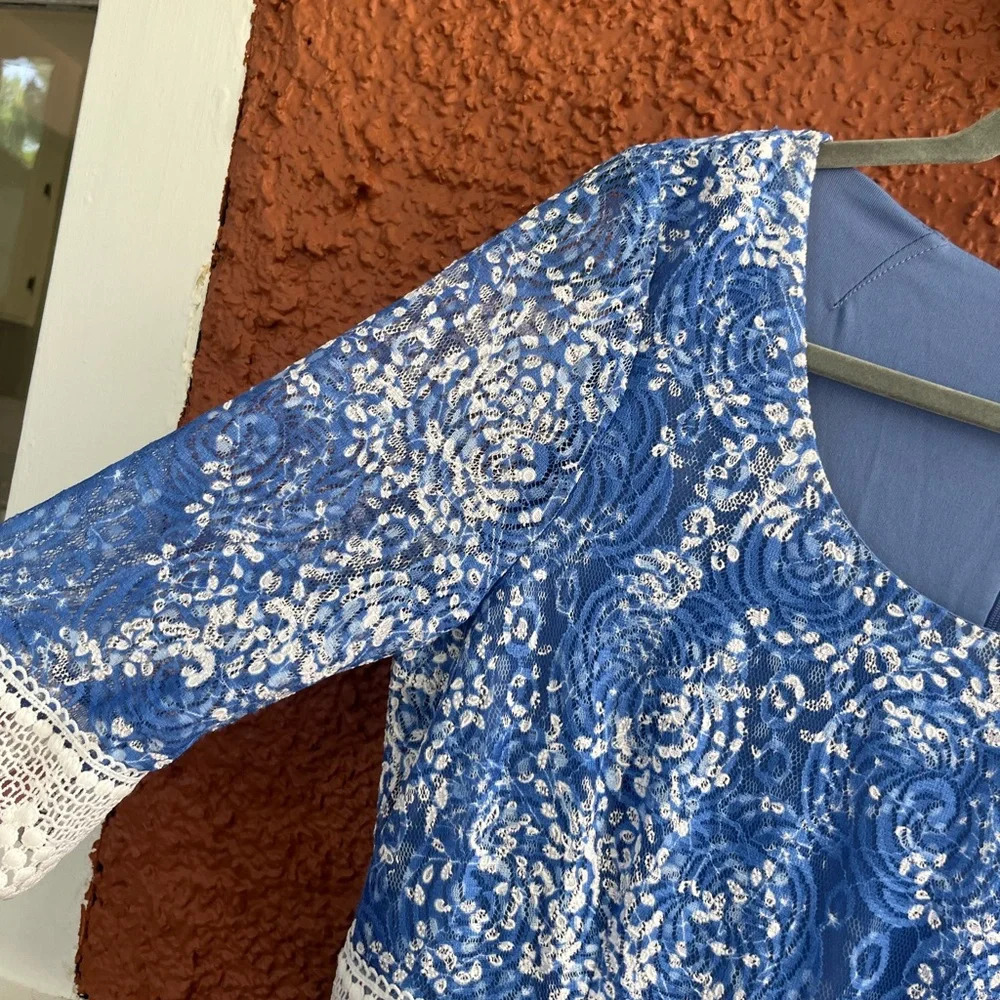 Rabbit Rabbit Rabbit Designs Knee Length Lace White/Blue Dress Size 12 - Picture 4 of 7